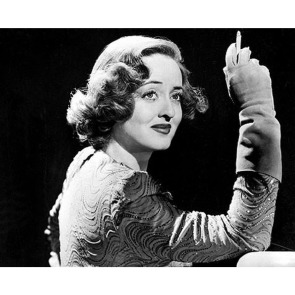 Photo of Bette  Davis 