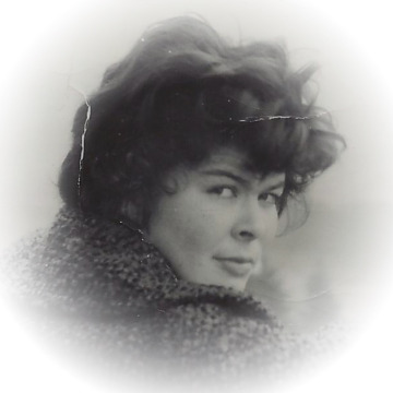 Photo of Margaret THORNTON