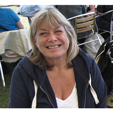 Photo of Lynne BOWN